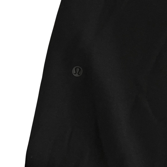 Lululemon On the Fly Wide-Leg 7/8 Pant Woven Black Pants Pockets 5BQPS size 8 - Picture 13 of 13